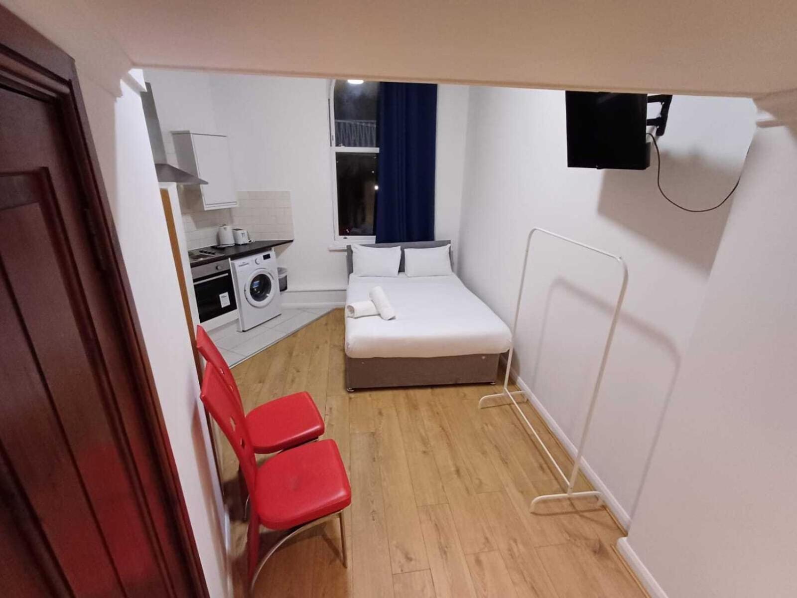 Modern Studios Queenspark Londres Habitación foto